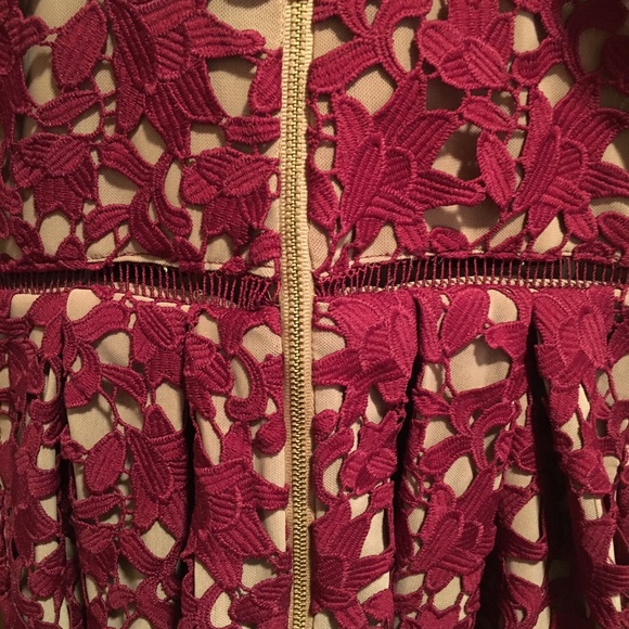 self portrait azealea dress in burgundy red size 2 - Picture 5 of 8